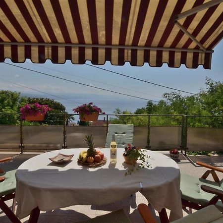 Apartment Relax Opatija Bagian luar foto
