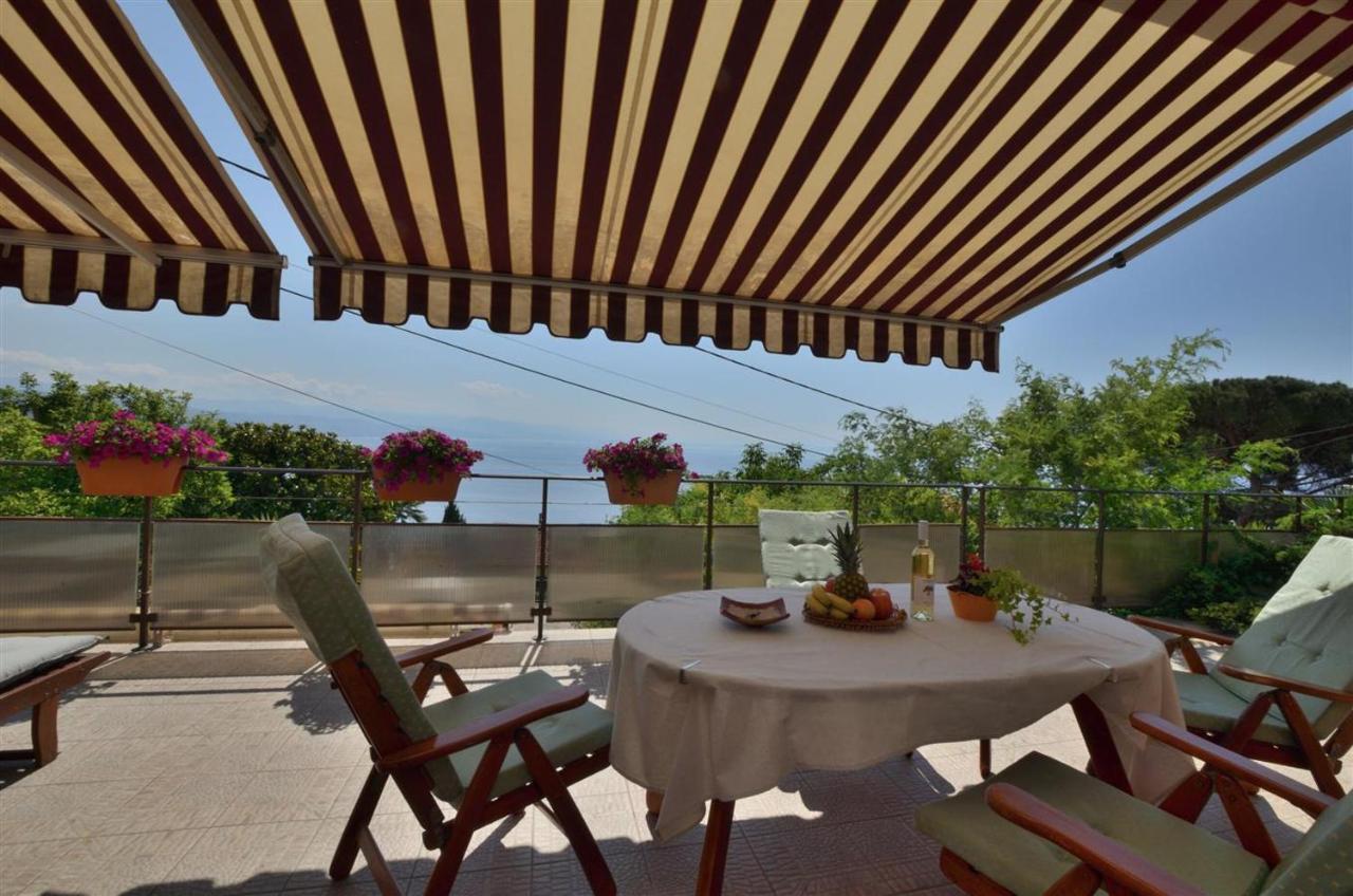 Apartment Relax Opatija Bagian luar foto
